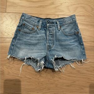 Levi’s Jean short